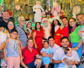 A Prefeitura de Moju deseja a todos um Natal repleto de paz, amor e alegria